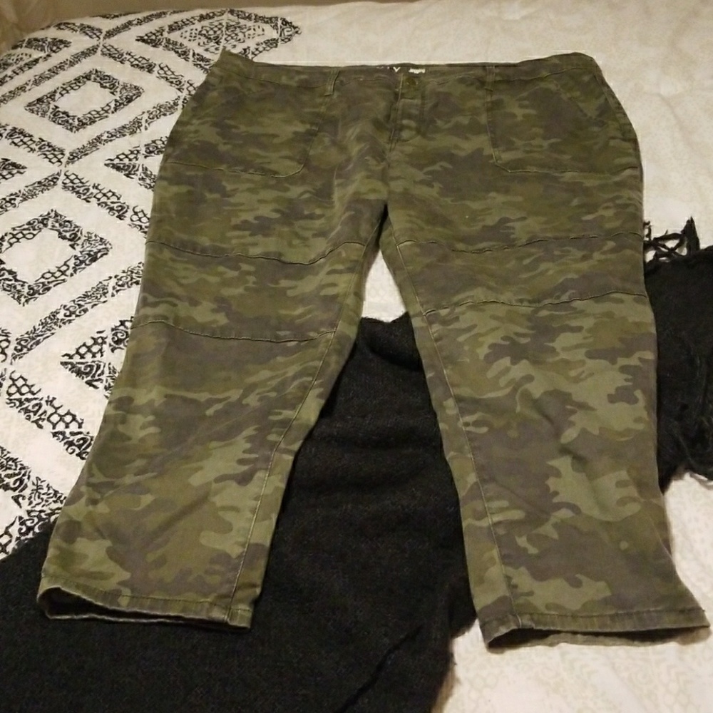Ava & Viv Jeggings